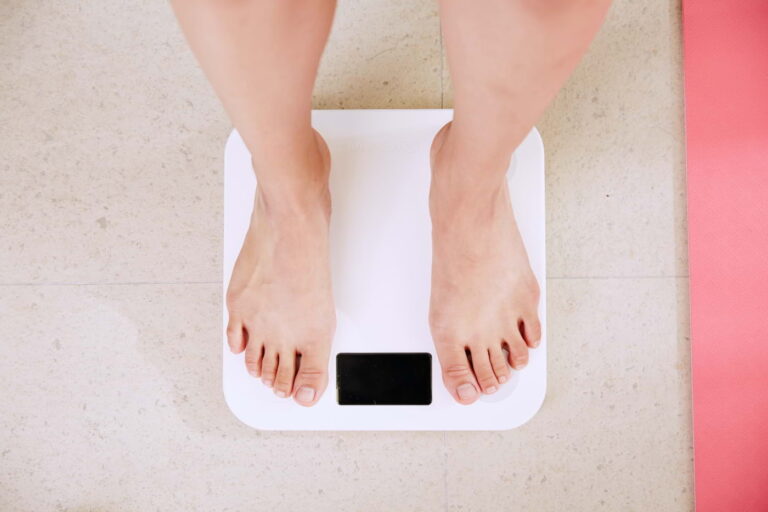 5 dicas para perder peso poupando dinheiro