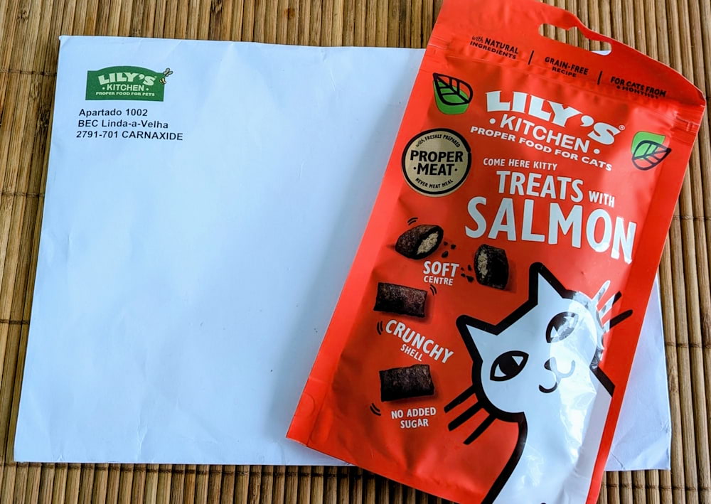 Amostra grátis de Snacks Lily’s Kitchen para Gato de Salmão 60g