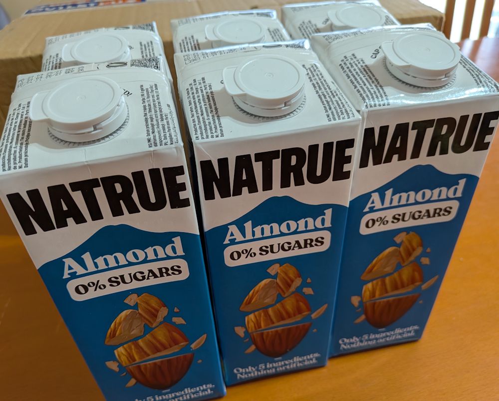 Pack de 6 bebidas de amêndoa Natrue 0% açúcares