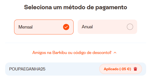 Campo para inserir código de desconto POUPAEGANHA25 ao contratar seguro Barkibu