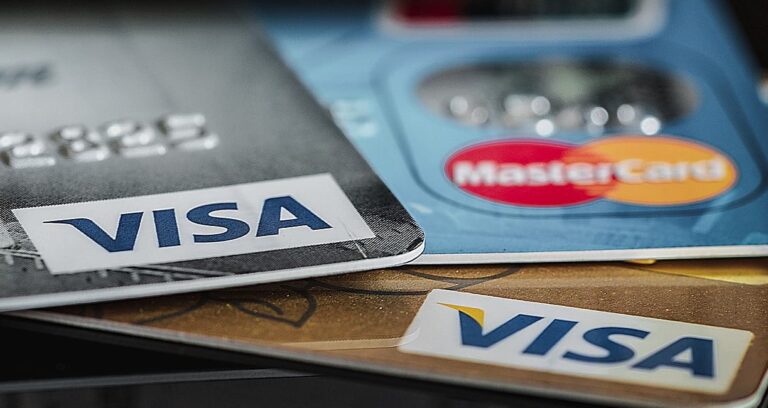 Como surgiram os Cartões de Crédito