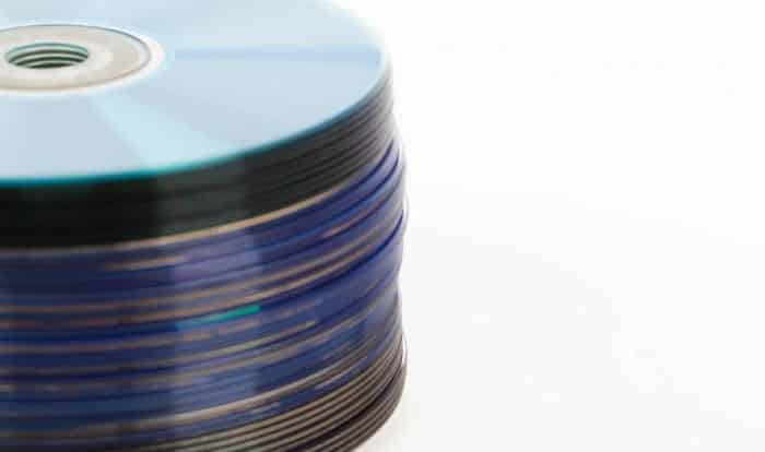 Várias Ideias para Reutilizar as Caixas “Cake Box” de CDs e DVDs